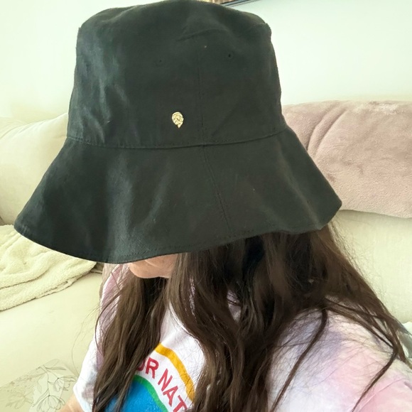 Helen Kaminski Daintree Bucket Hat - Picture 4 of 5